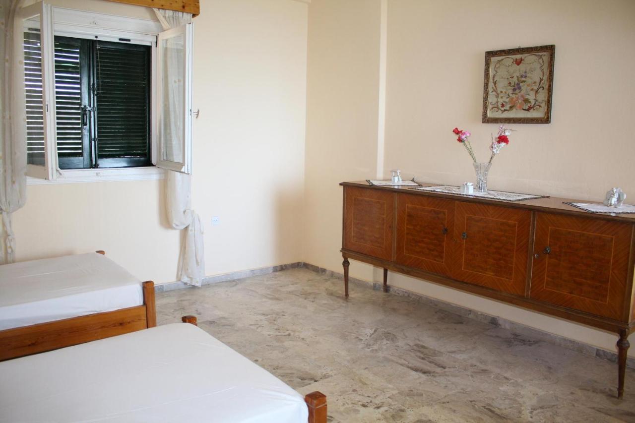Anastassia Og Appartement Koróni Buitenkant foto